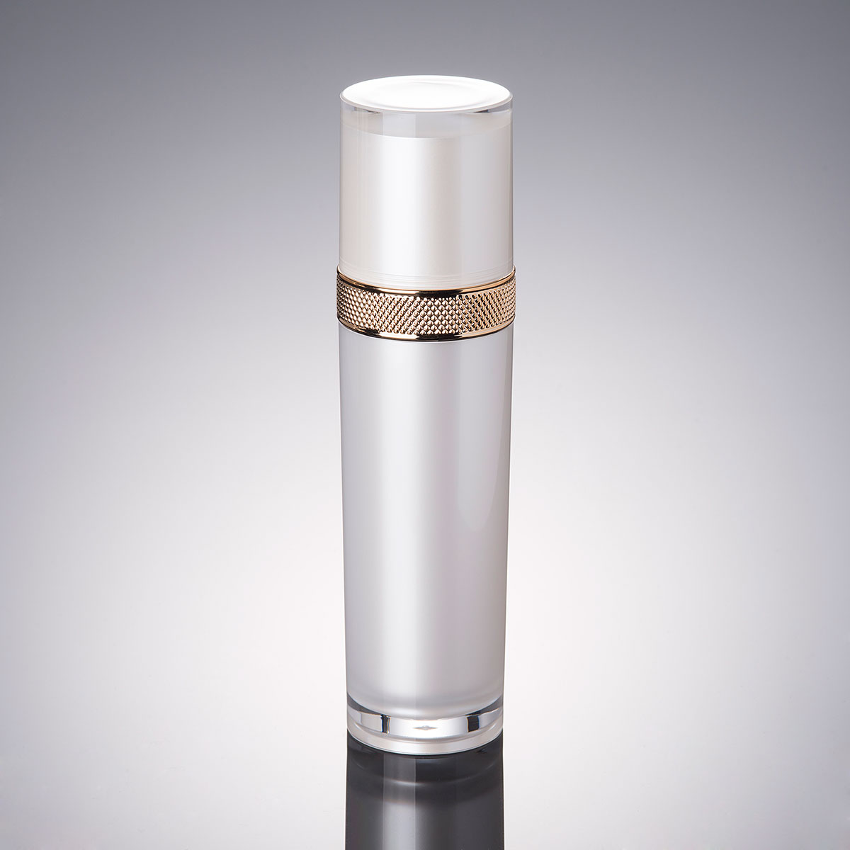 Essence Serum Toner - Bouteille en acrylique/plastique blanc perle de