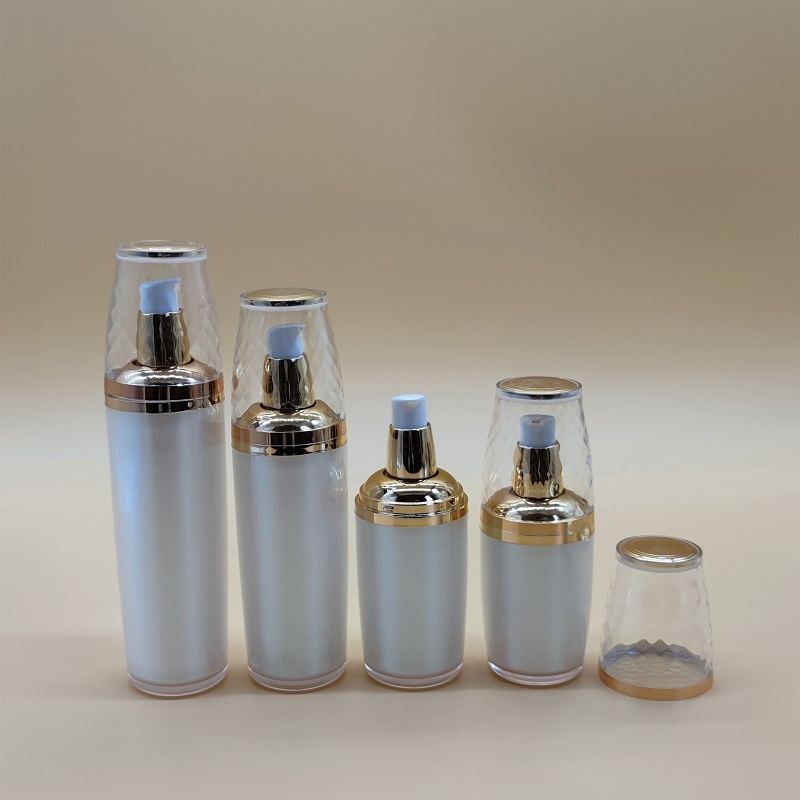 Bouteille de pompe acrylique e - Essence Serum Toner avis et prix
